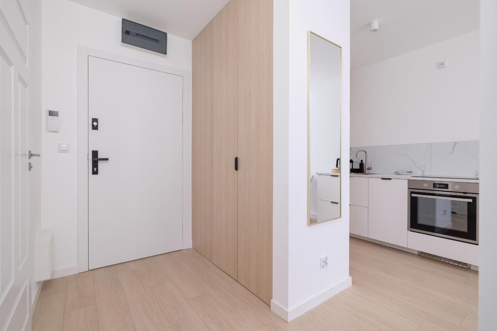 Krowoderska Apartment With Balcony Near City Center By Rent Like Home Krasków Εξωτερικό φωτογραφία