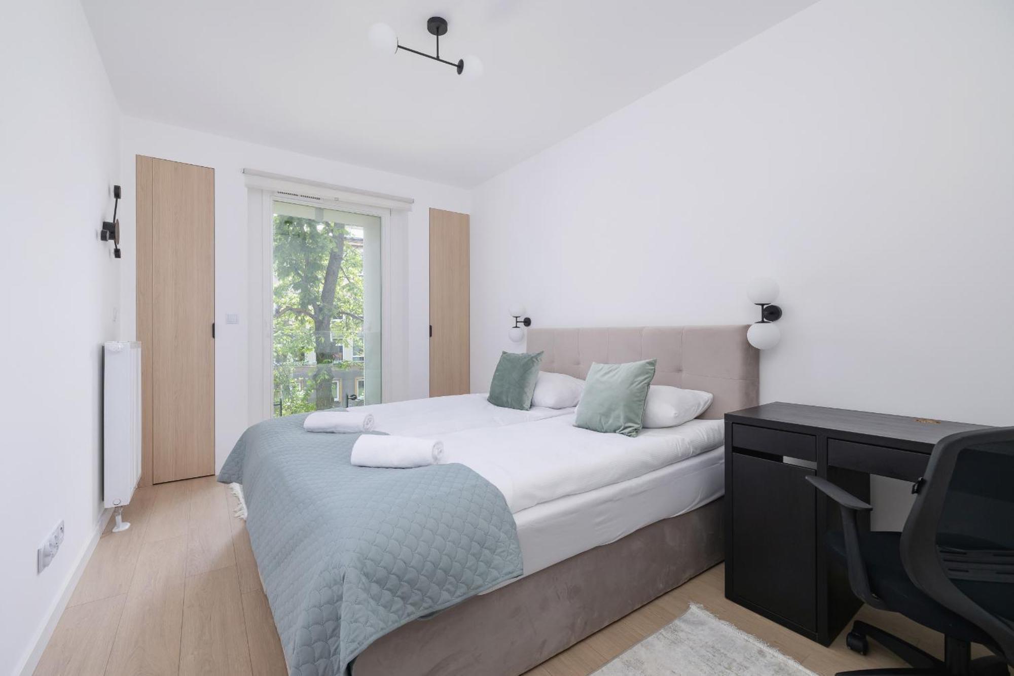 Krowoderska Apartment With Balcony Near City Center By Rent Like Home Krasków Εξωτερικό φωτογραφία