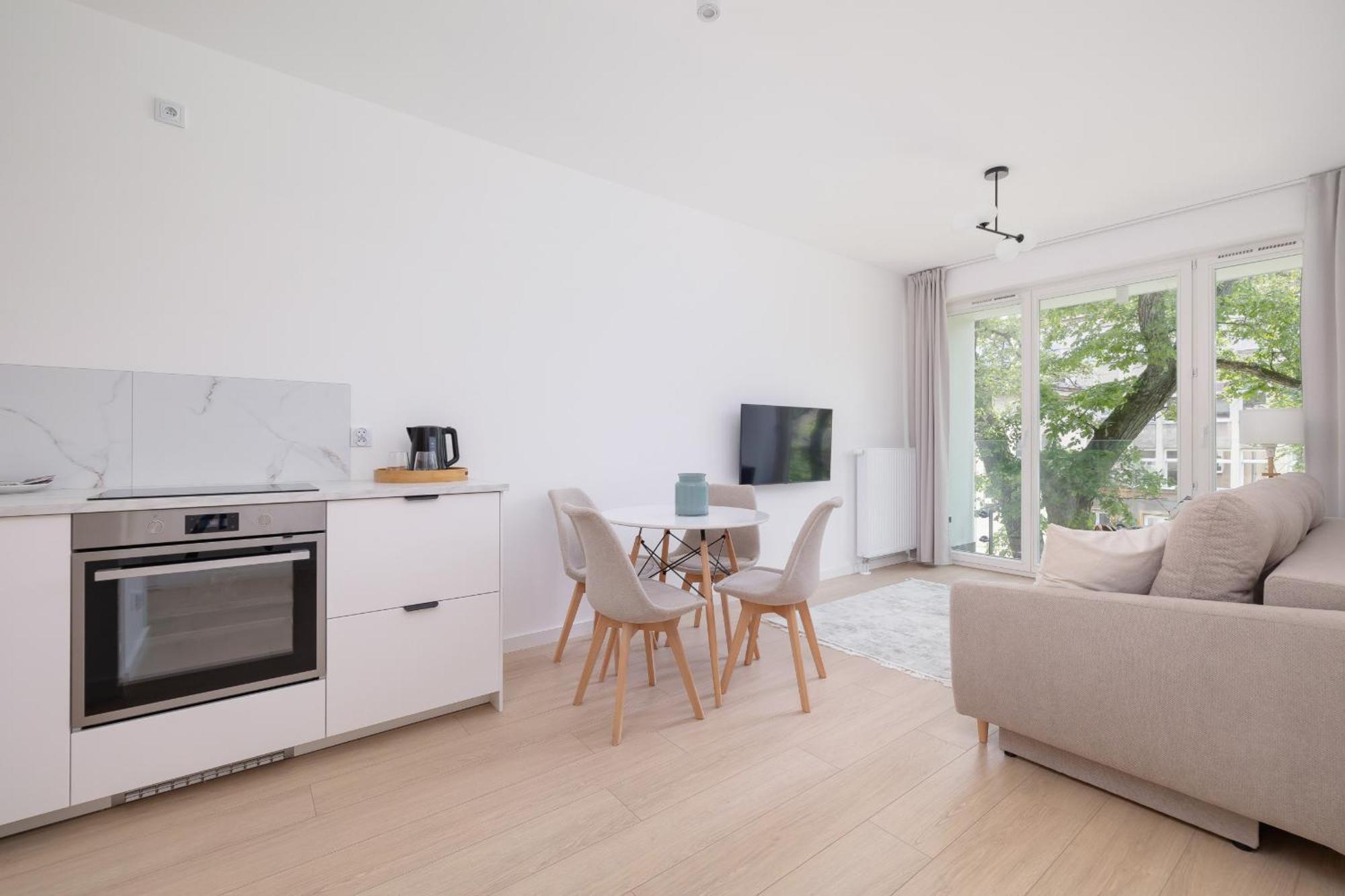 Krowoderska Apartment With Balcony Near City Center By Rent Like Home Krasków Εξωτερικό φωτογραφία